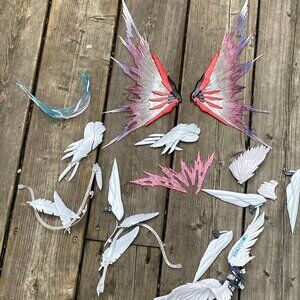 ASSORTED LOT OF GUNDAM WINGS